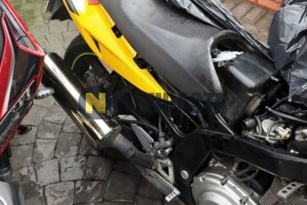 Suzuki GS 500 E 2005