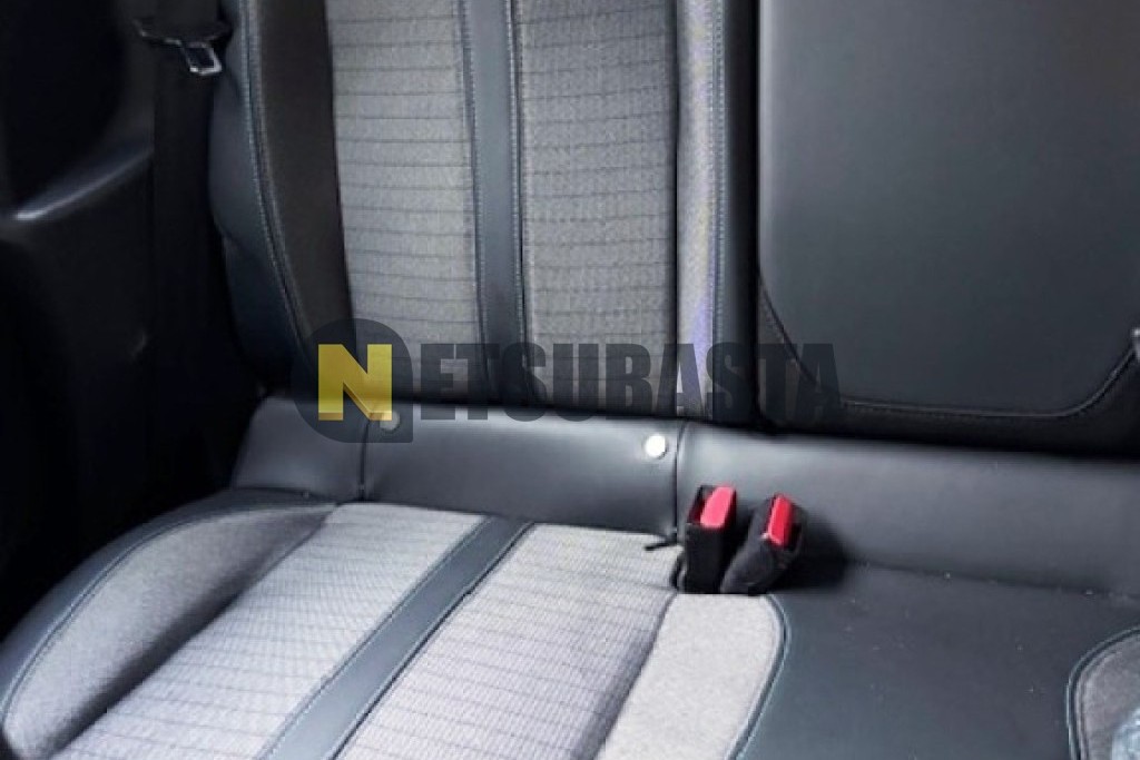 Peugeot 208 1.2 PureTech 2021