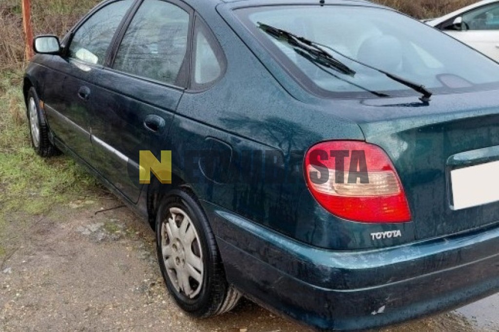 Toyota Avensis 1.6 VVT-i 2001