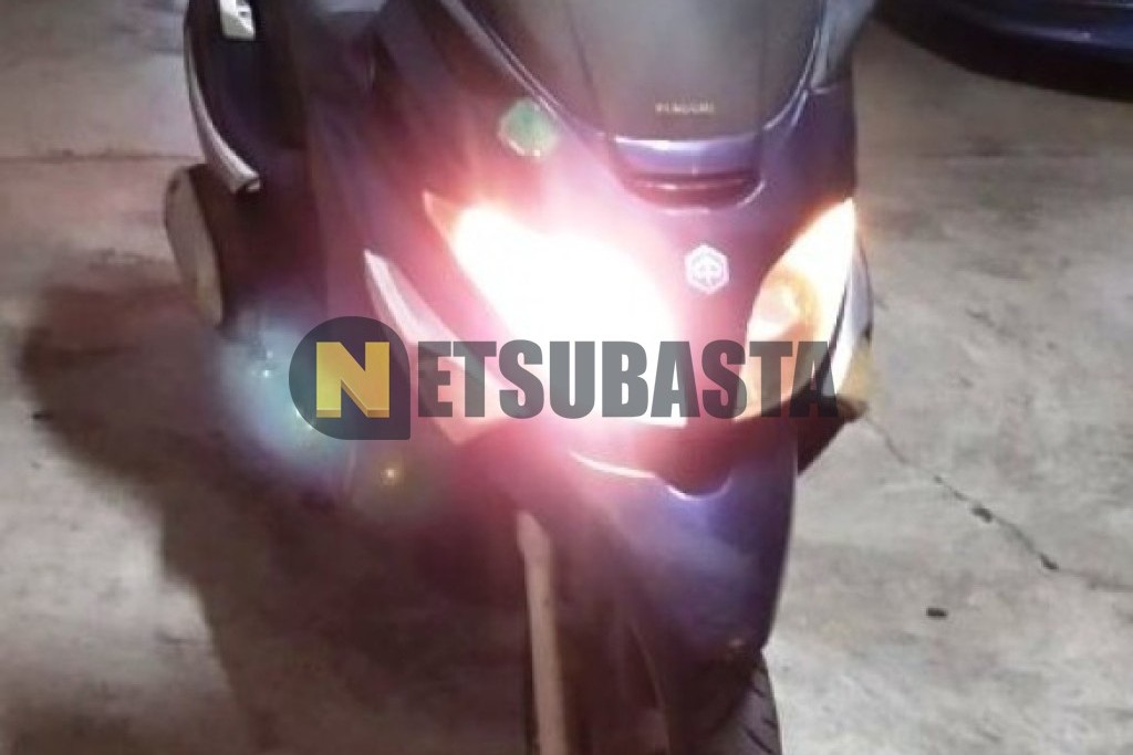 Piaggio X EVO 250 2008