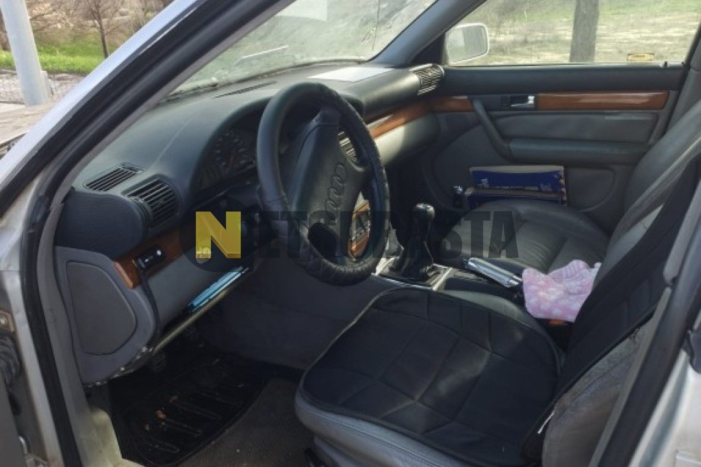 Audi 100 2.8E quattro 1995