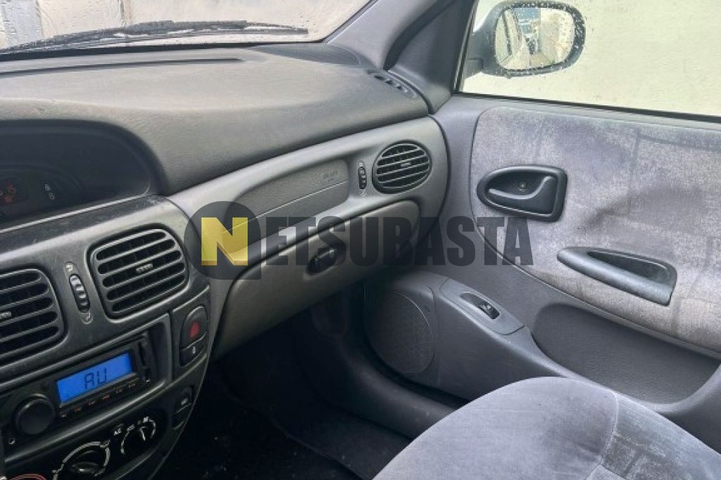 Renault Megane 1.9 dTi 2001