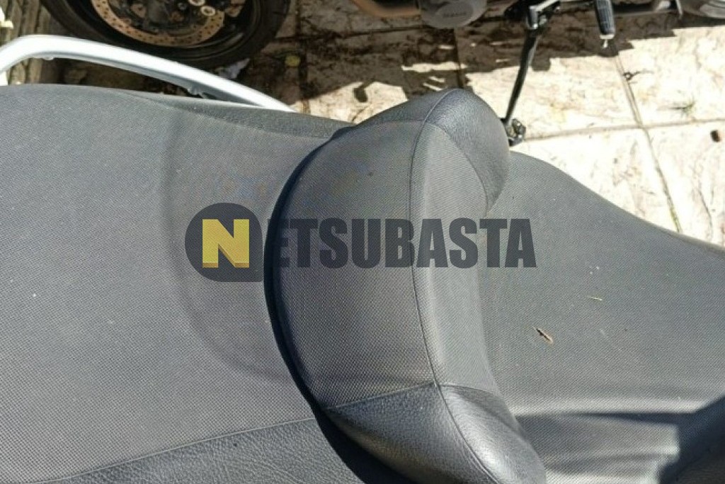 Suzuki BURGMAN 650 Executive 2005