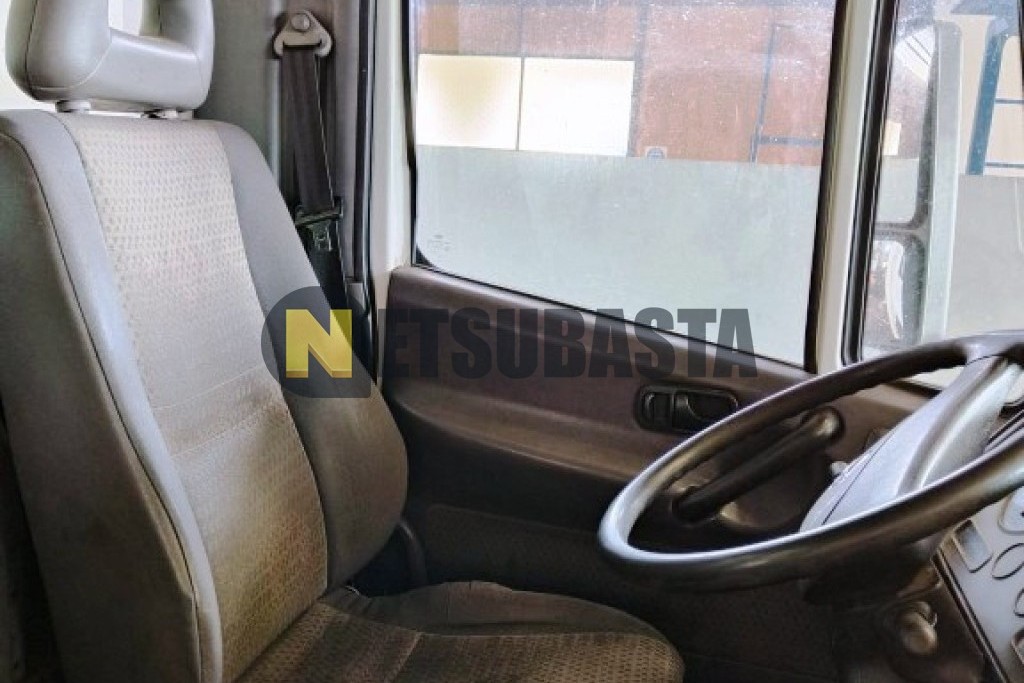 Nissan Atleon 3.0 dCi 2007