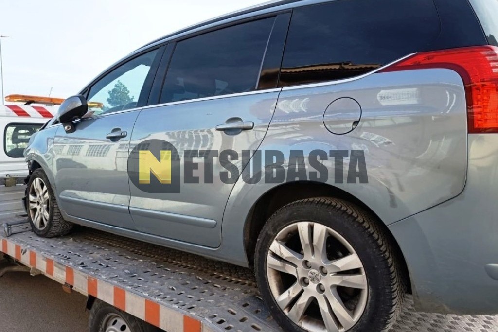 Peugeot 5008 2.0 HDI 2011
