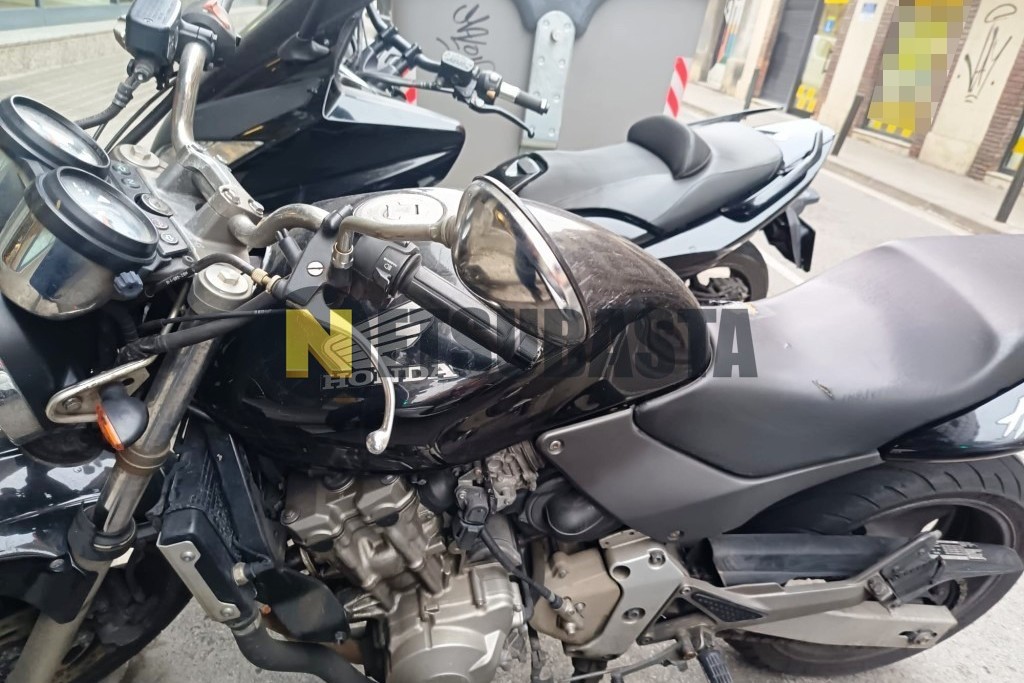 Honda CB 600F Hornet 2002