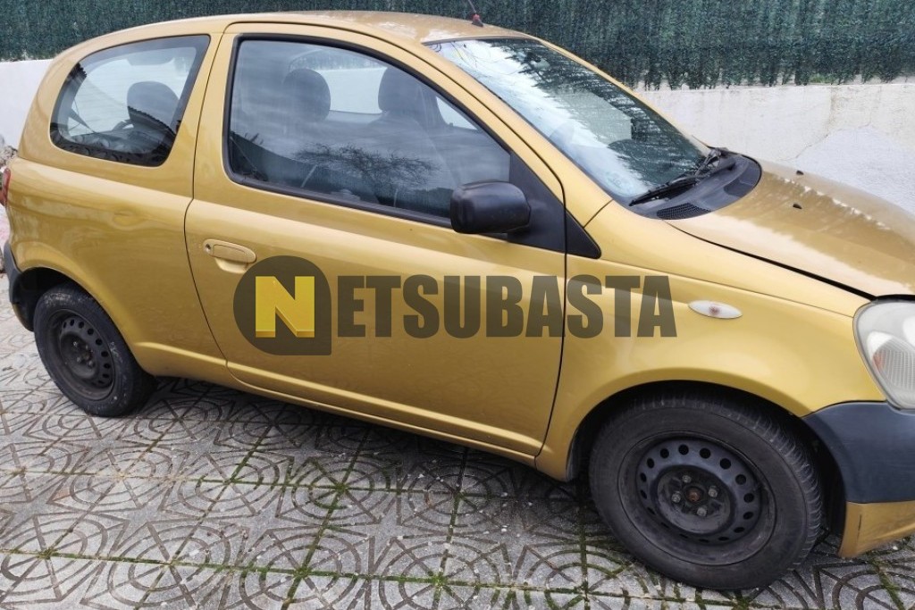 Toyota Yaris 1.0 VVT-i 2000
