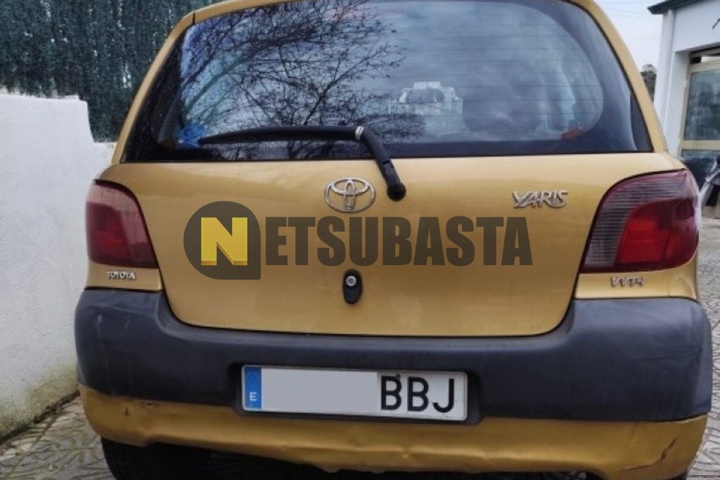 Toyota Yaris 1.0 VVT-i 2000