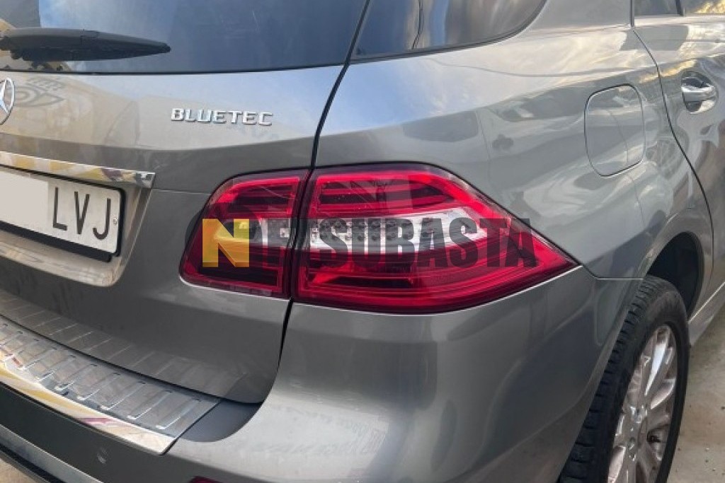 Mercedes-Benz ML 350 BlueTEC 4MATIC 2012