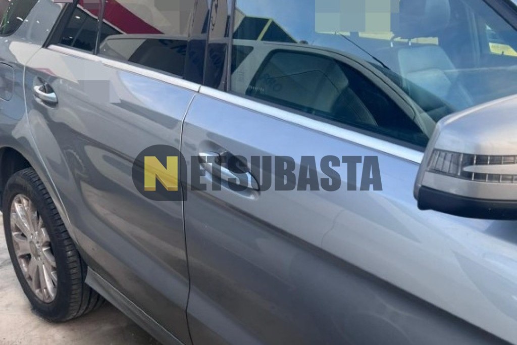 Mercedes-Benz ML 350 BlueTEC 4MATIC 2012