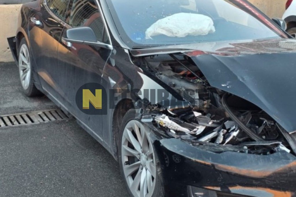 Tesla Model S 75D 2018