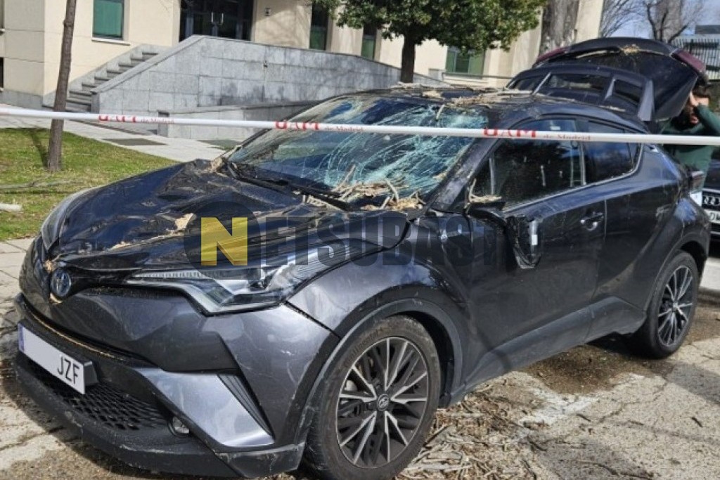 Toyota C-HR Hybrid 2017