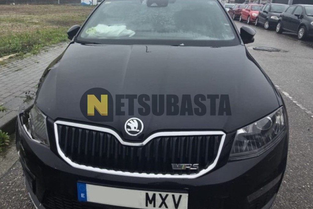 Skoda Octavia Combi RS 2.0 TDI 2013