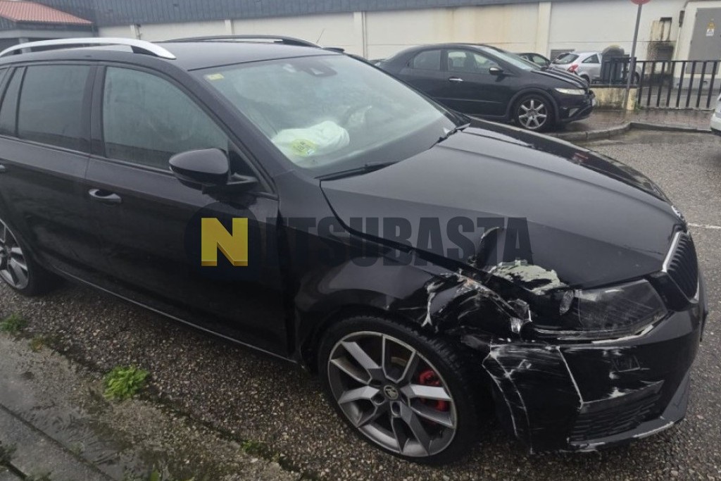 Skoda Octavia Combi RS 2.0 TDI 2013