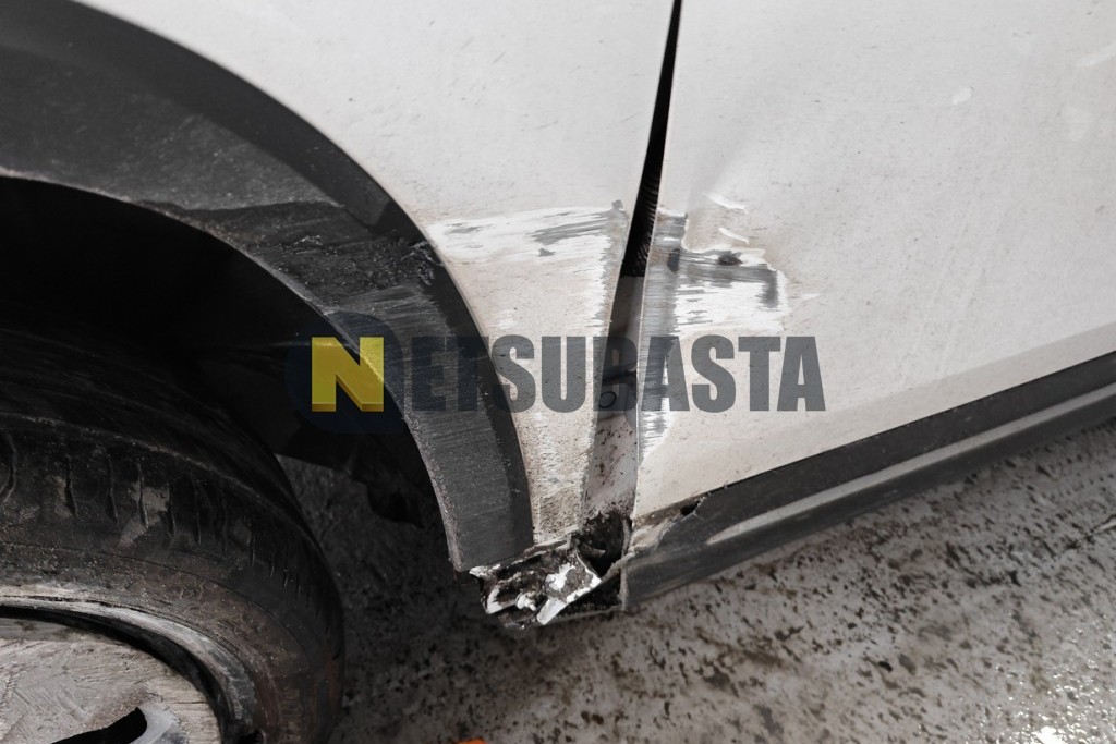 Mercedes-Benz GLB 200 d 2023