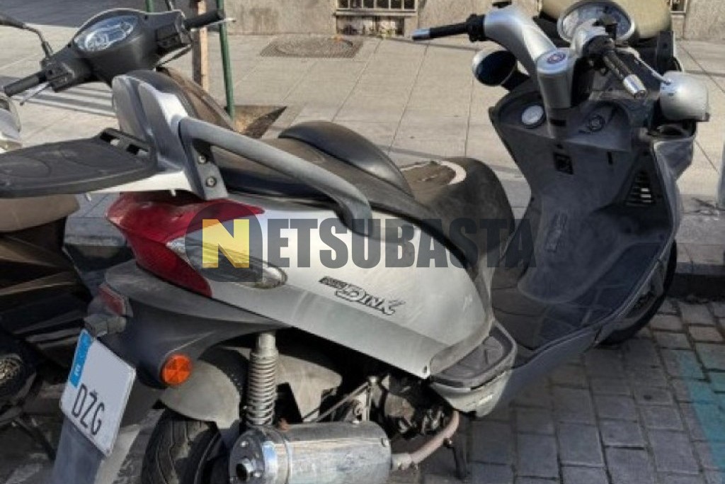 Kymco Grand Dink 125 2006