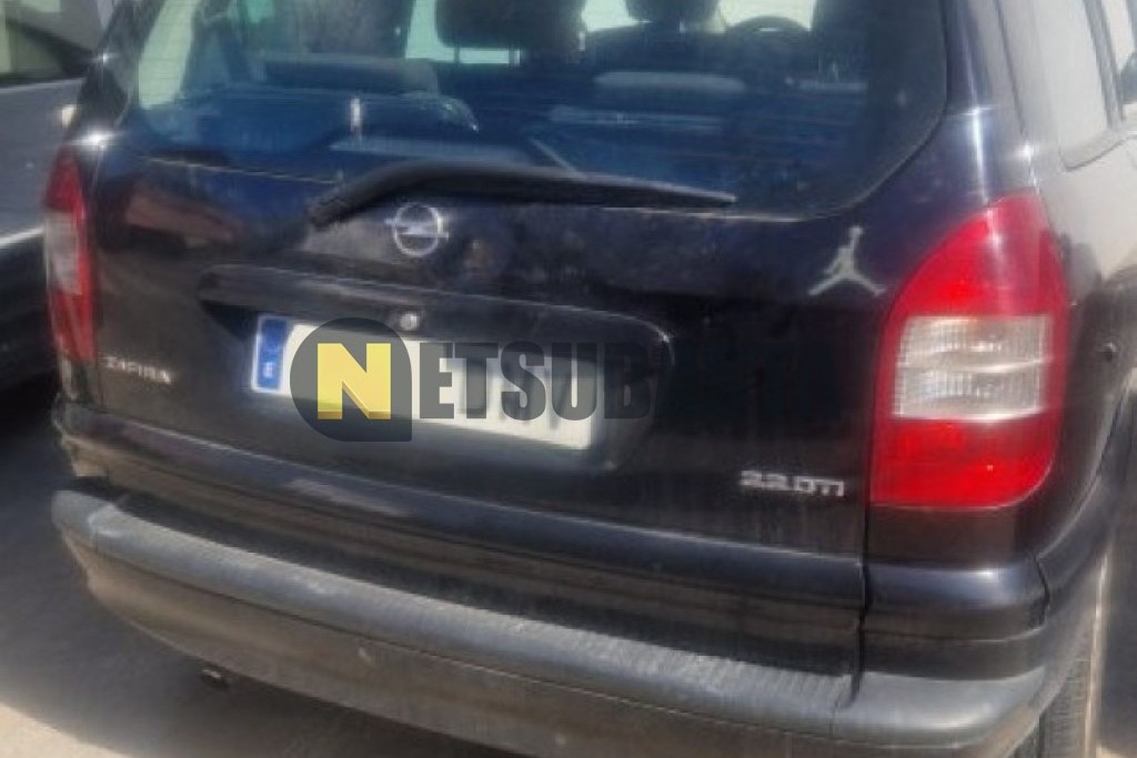 Opel Zafira 2.2 DTi 16V 2005