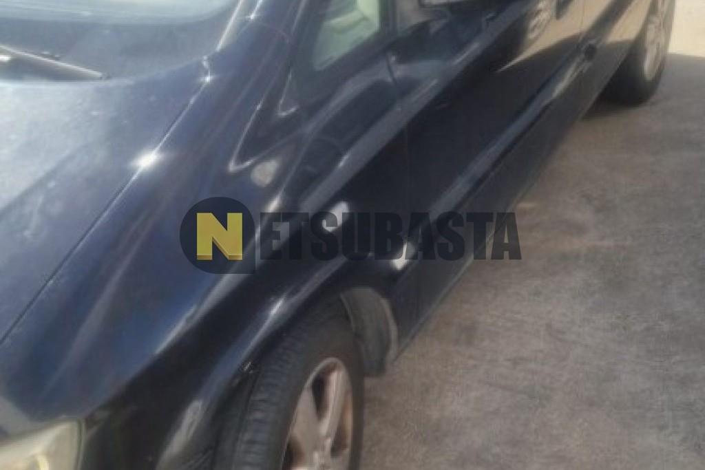 Opel Zafira 2.2 DTi 16V 2005