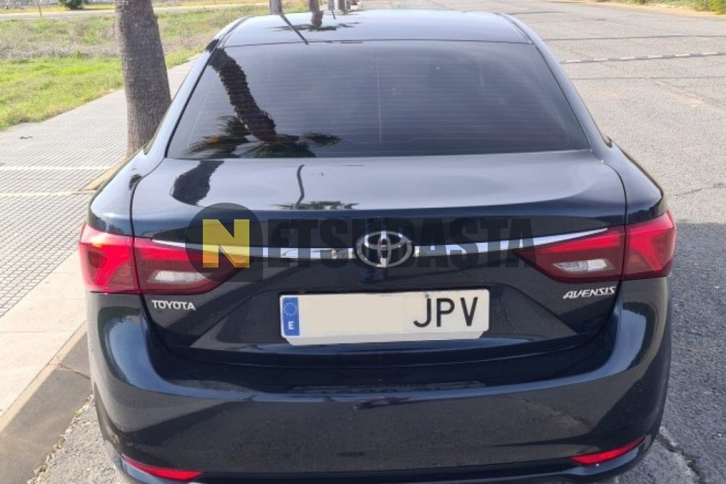 Toyota Avensis 150D 2016