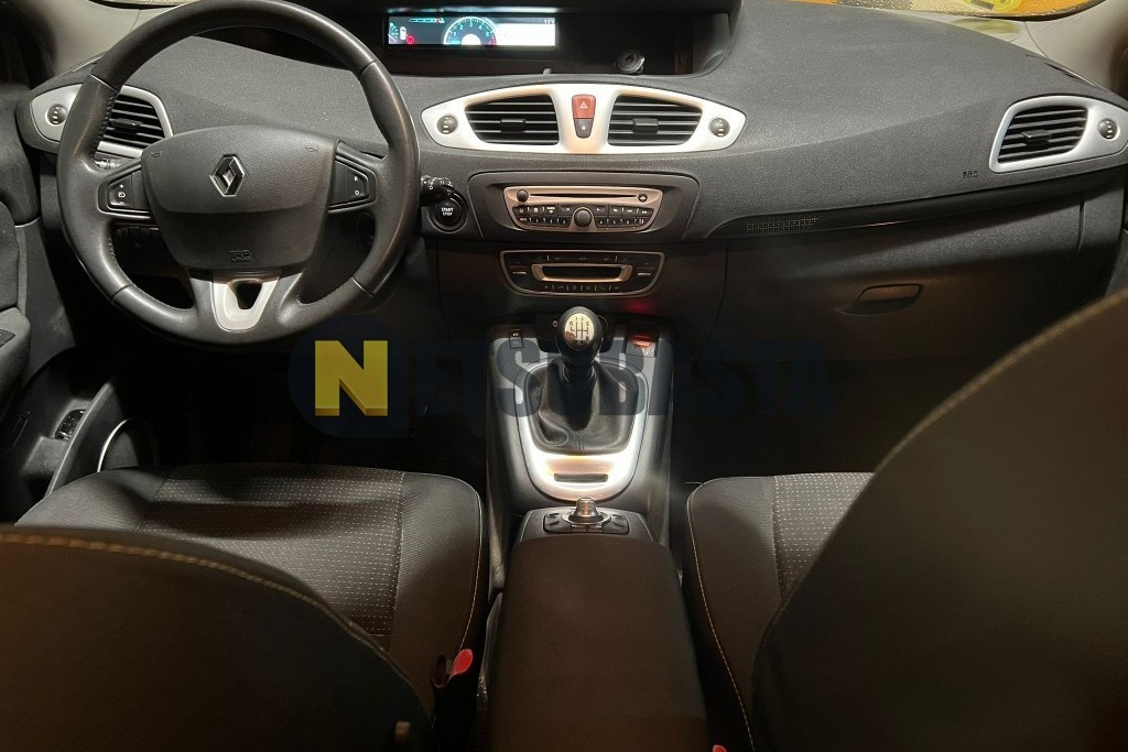Renault Scenic 1.5 dCi 2011