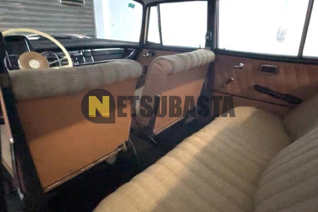 Mercedes-Benz 190D 1970