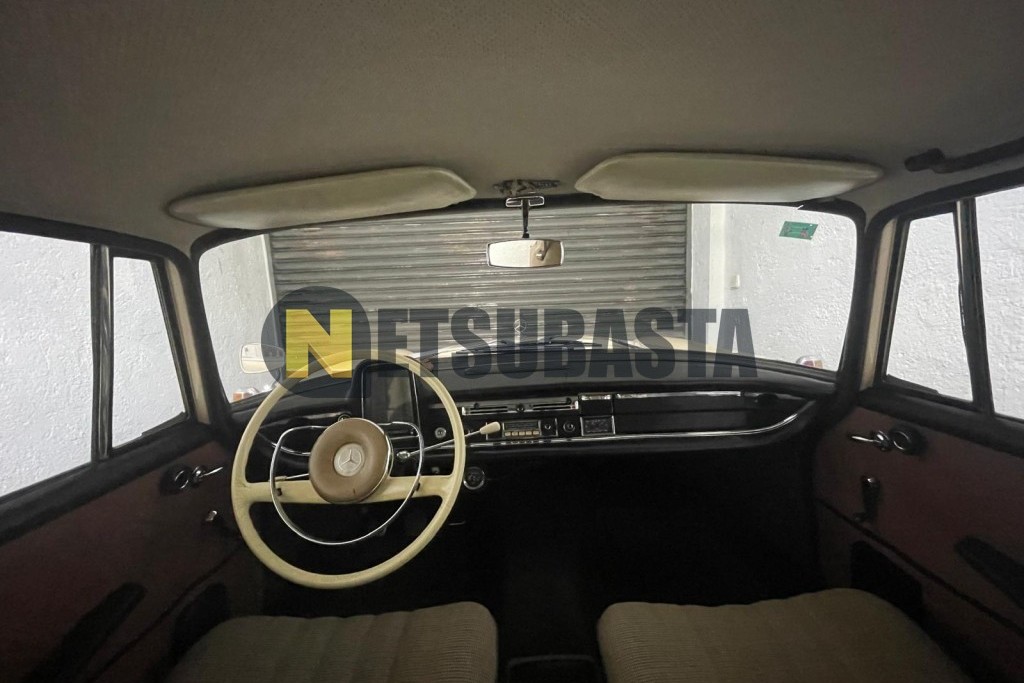 Mercedes-Benz 190D 1970