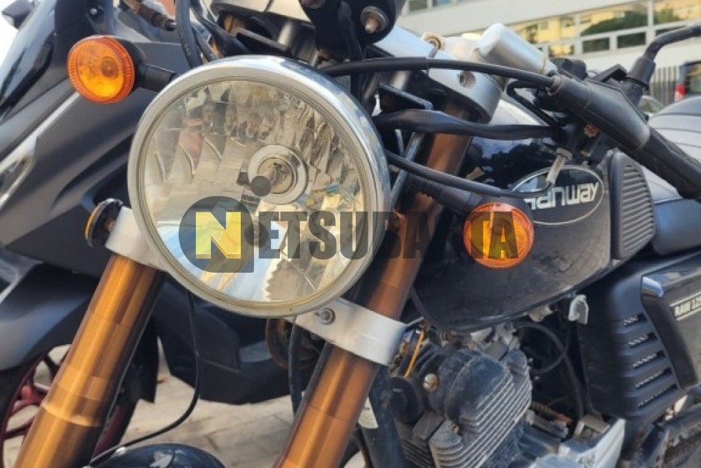 Hanway Raw 125 Cafe Racer 2016