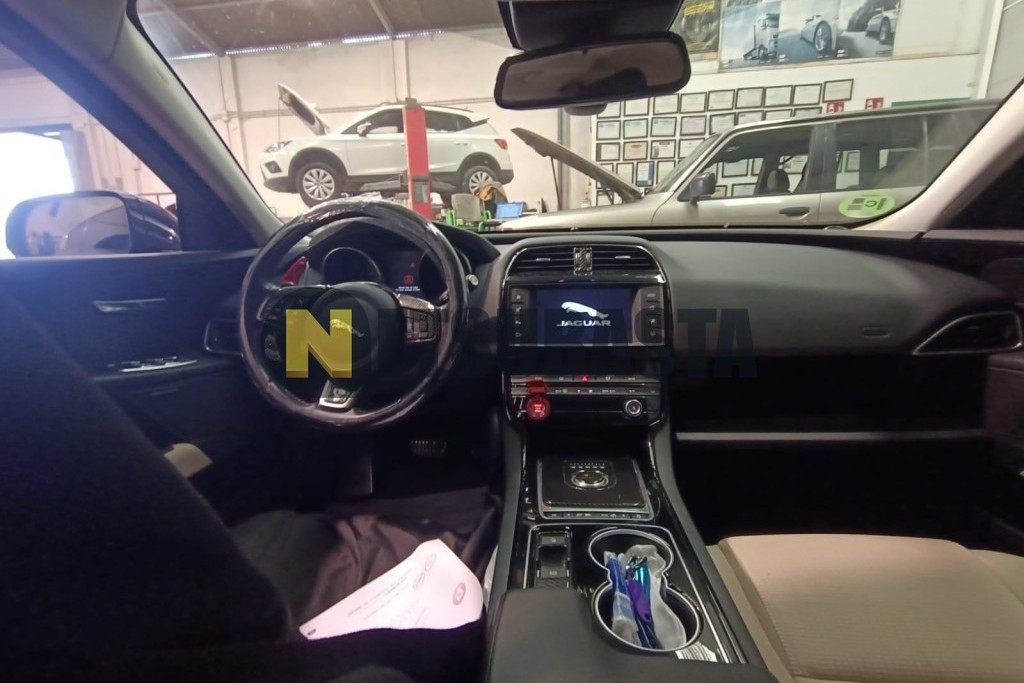 Jaguar XE 2.0 Diesel Auto 2016