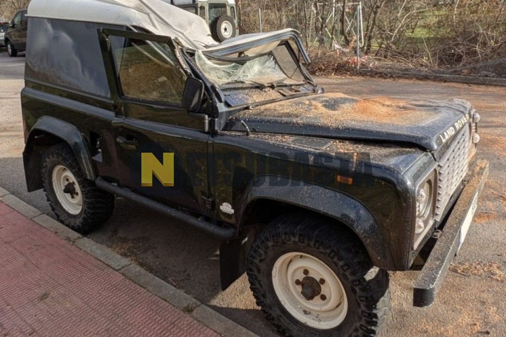 Land-Rover Defender 90 2.5 TD 1988