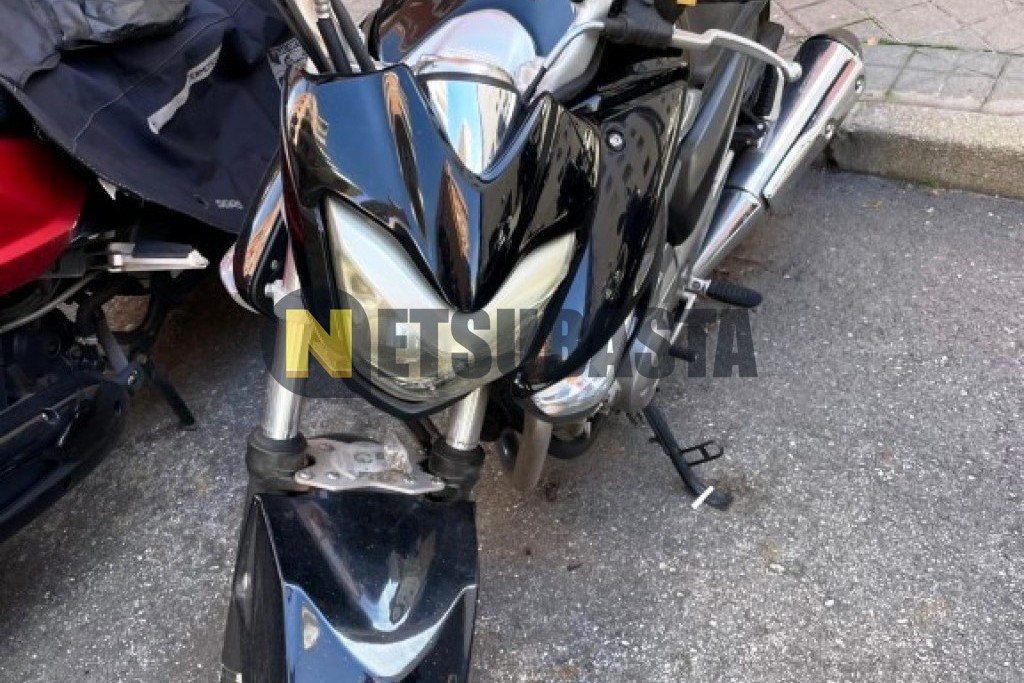 Suzuki Inazuma 250 2013