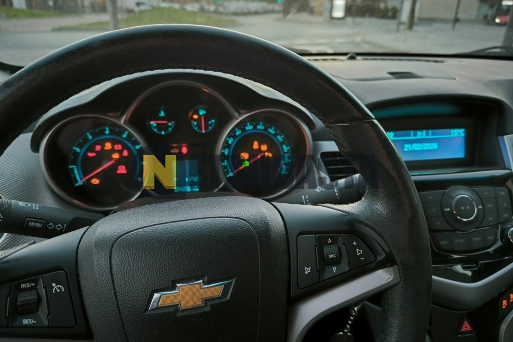 Chevrolet Cruze 1.6 2011