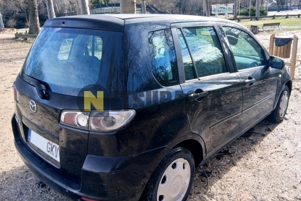 Mazda 2 CRTD 1.4 2006