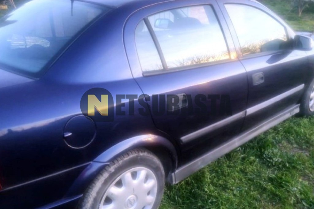Opel Astra 1.7 DTi 16V 2000