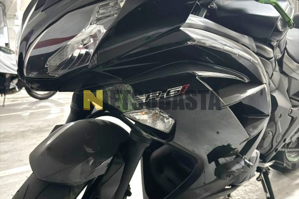 Kawasaki ER 6F 2014