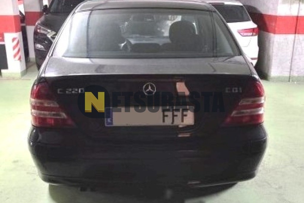 Mercedes-Benz C 220 CDI Aut. 2005