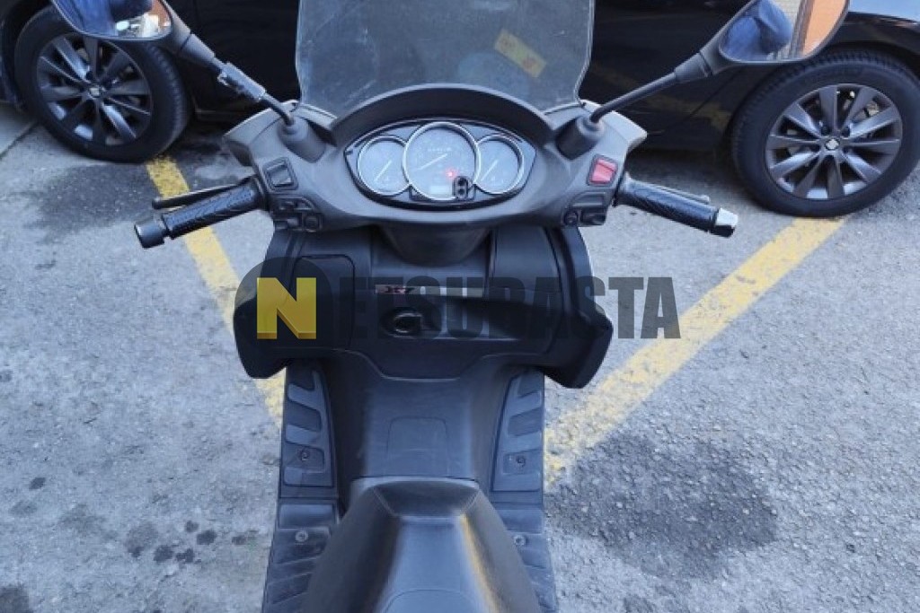 Piaggio X7 EVO 125 ie 2012