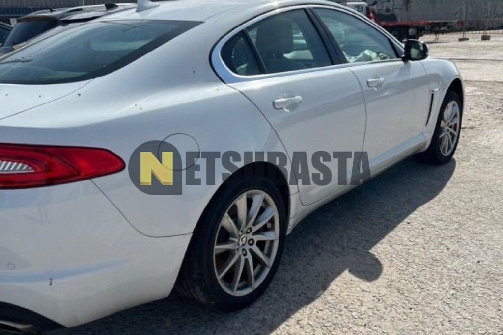 Jaguar XF 2.2D 2013