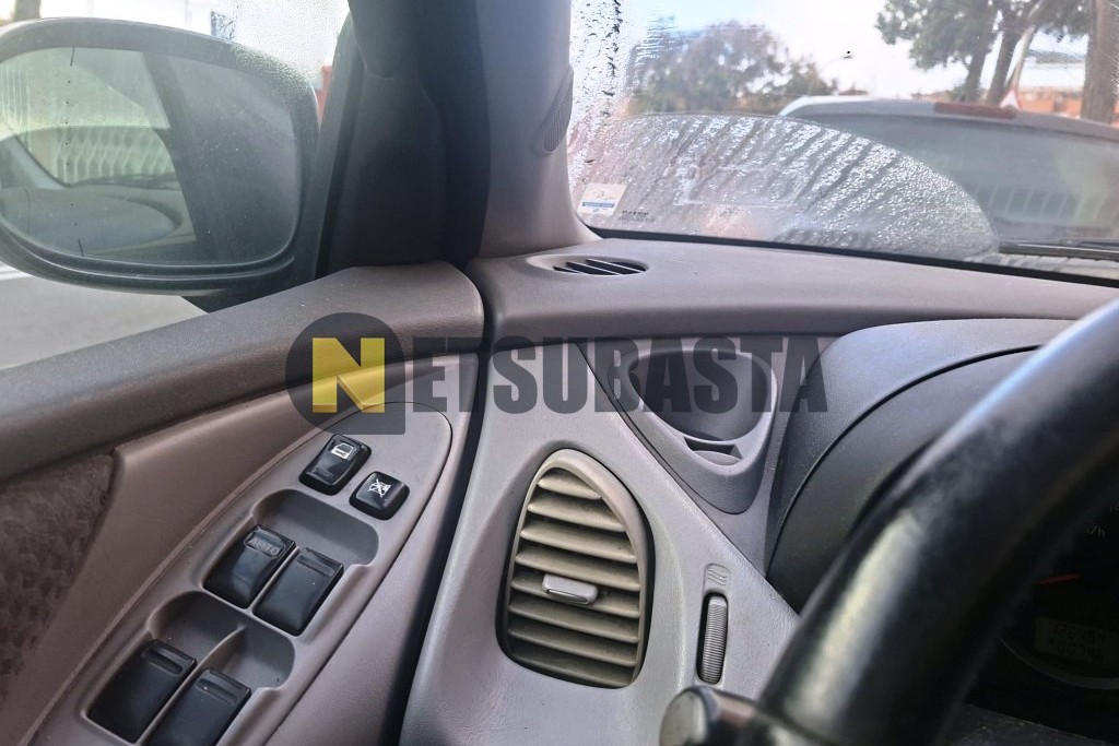 Nissan Almera Tino 1.8 2006