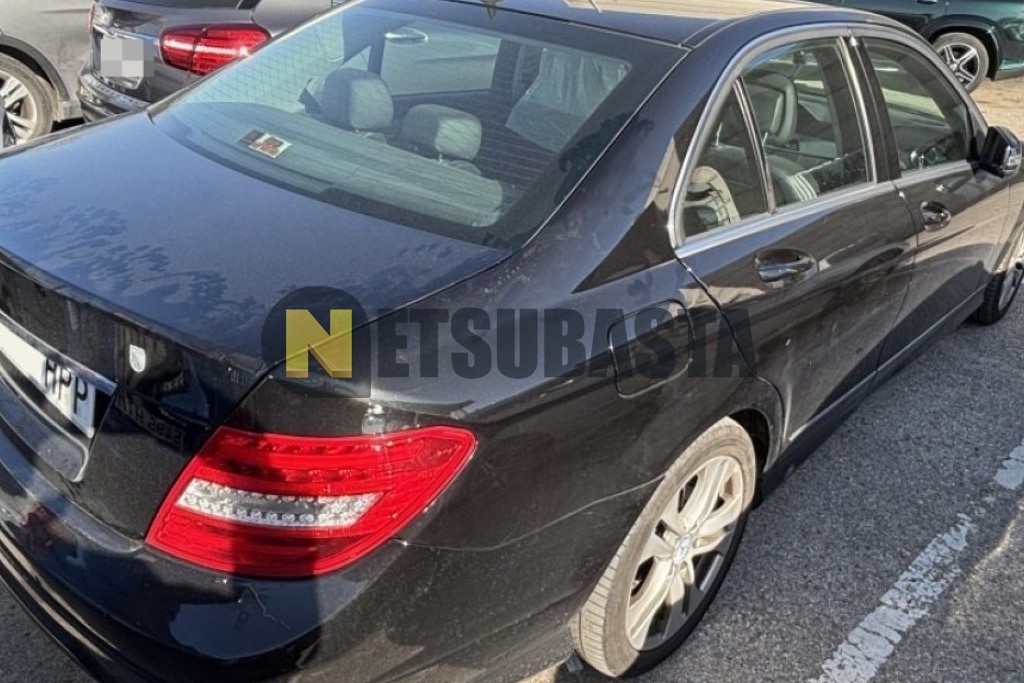 Mercedes-Benz C 200 CDI BlueEFFICIENCY 2013