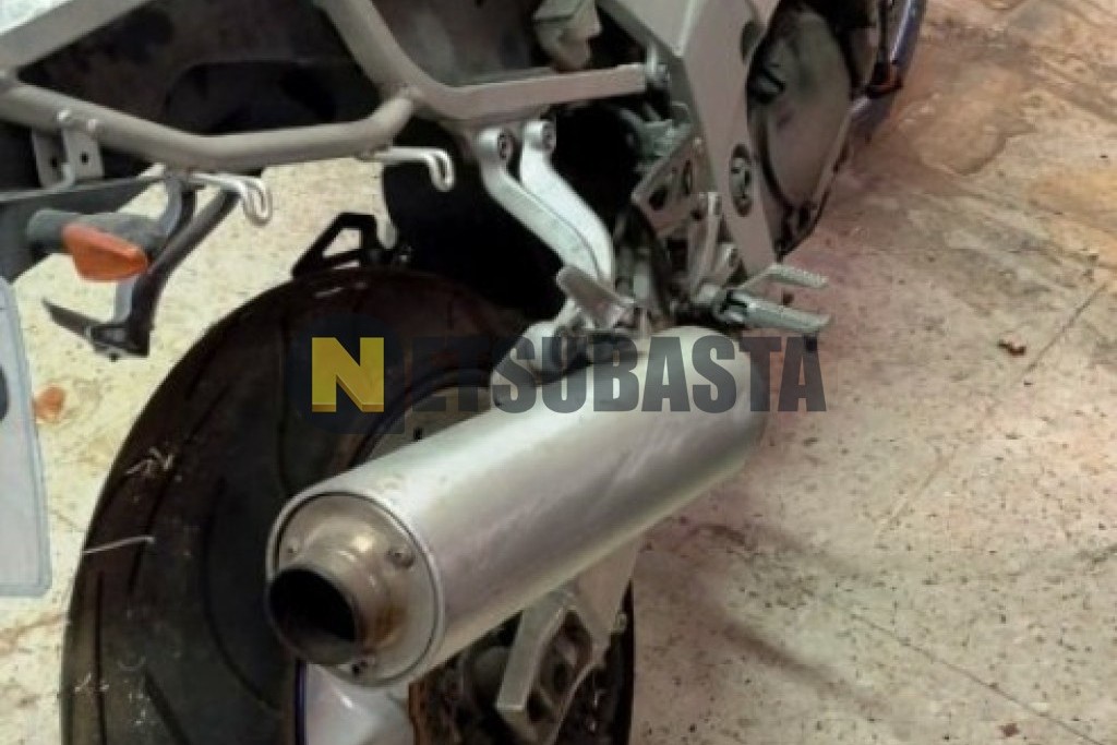 Suzuki GSX R600 2001