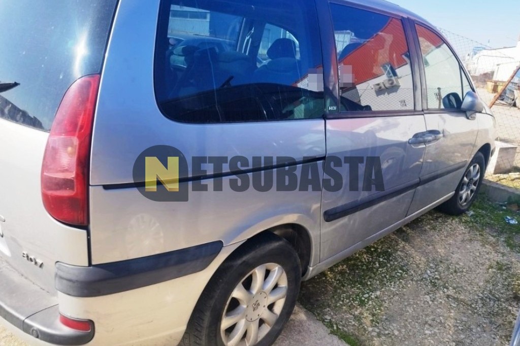 Peugeot 807 2.2 HDi 2002