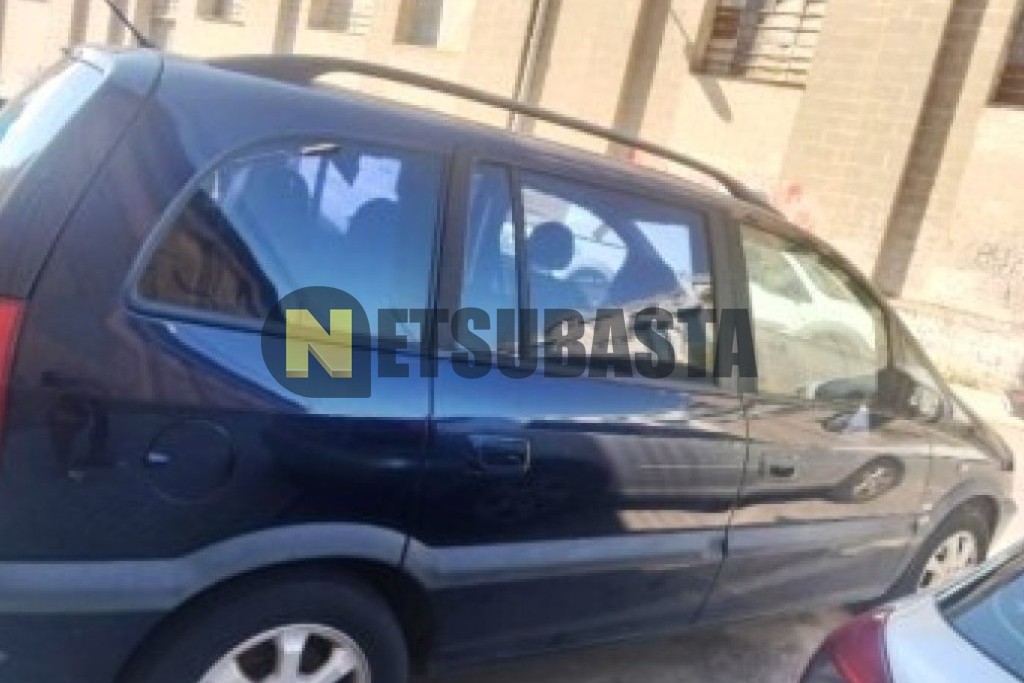 Opel Zafira 2.2 DTi 16V 2004