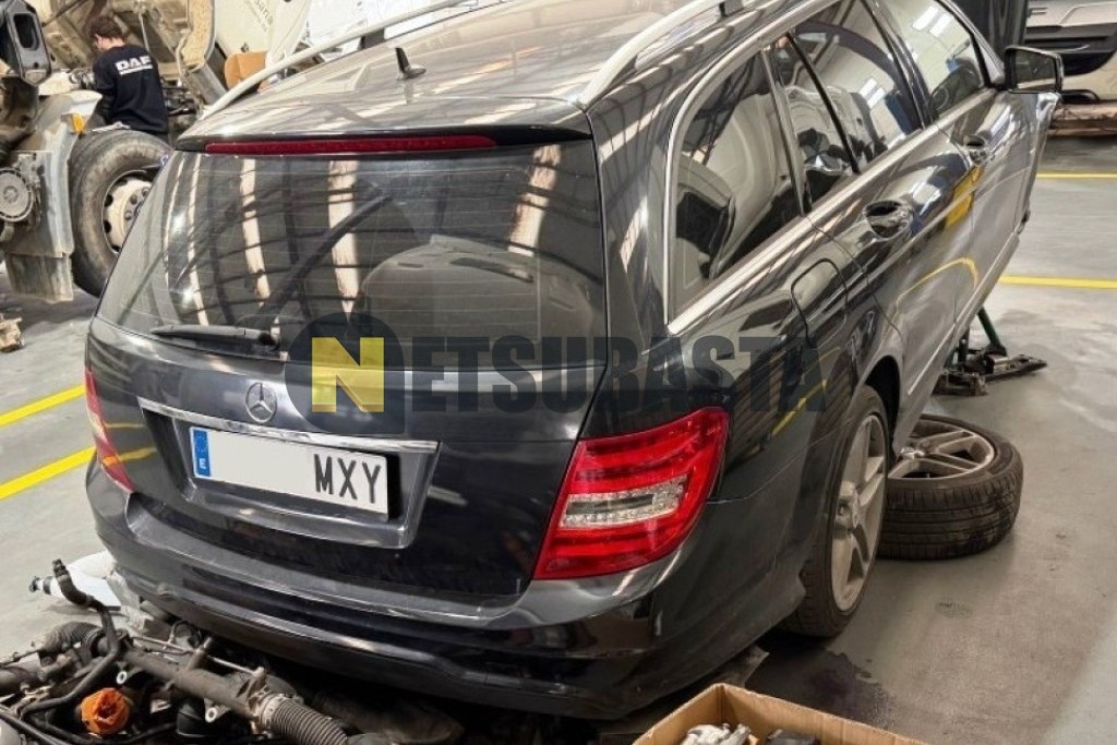 Mercedes-Benz C 220 CDI BlueEFFICIENCY Estate Aut. 2012