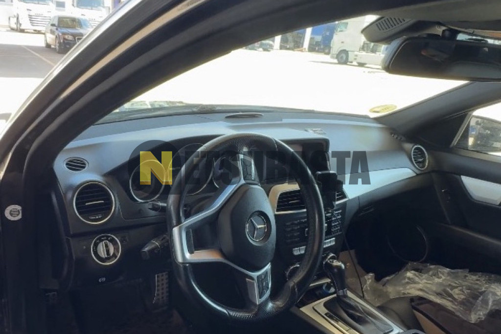 Mercedes-Benz C 220 CDI BlueEFFICIENCY Estate Aut. 2012