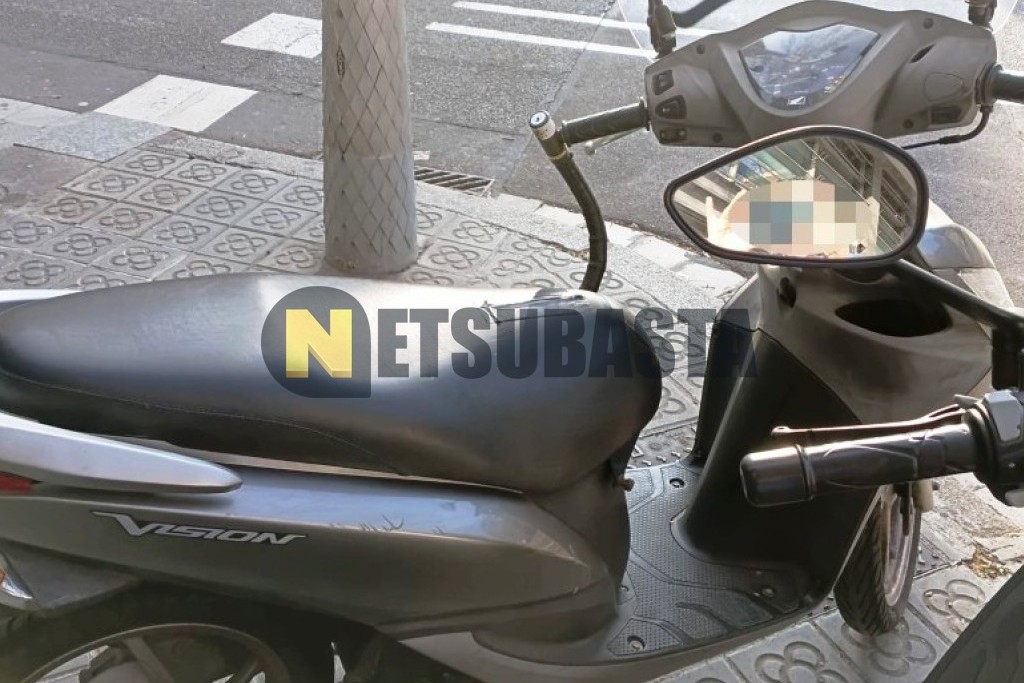 Honda Vision 110 2012