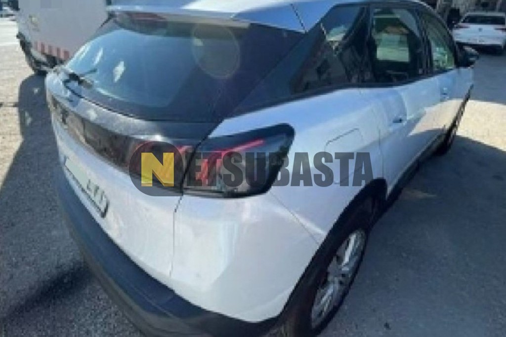 Peugeot 3008 1.5 BlueHDi 2021