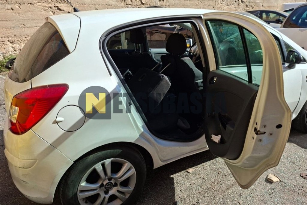 Opel Corsa 1.2 Easytronic 2010