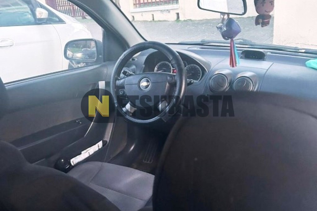 Chevrolet Aveo 1.4 16v 2011