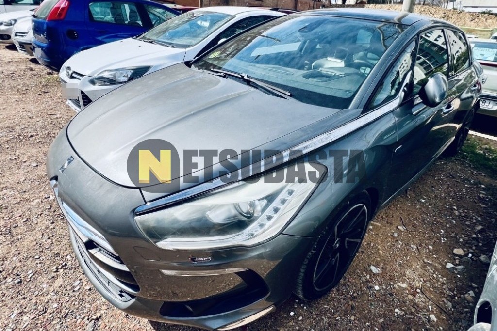 Citroën DS5 Hybrid4 2012