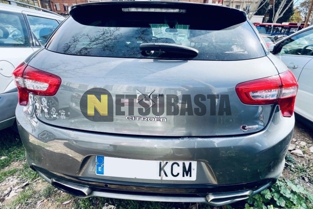 Citroën DS5 Hybrid4 2012